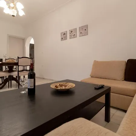 Evelina Traditional Cycladic Hill House