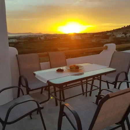 Evelina Traditional Cycladic Hill House Villa